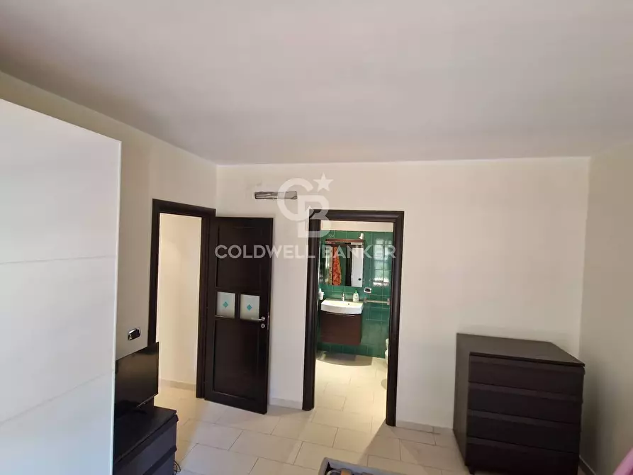 Immagine 26 di Appartamento in vendita  in VIA PRINCIPI RIGGIO 8 a Aci Catena