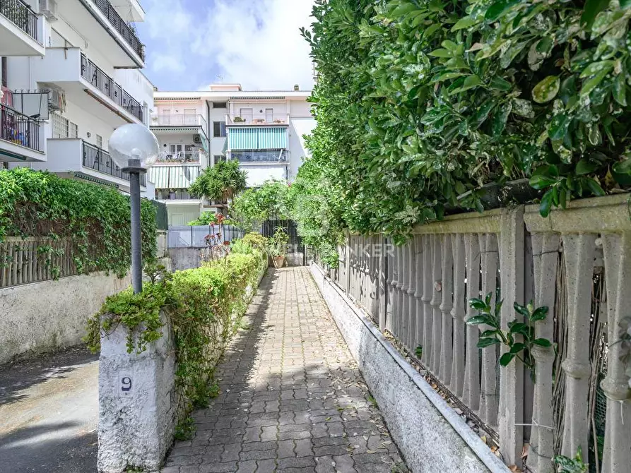 Immagine 6 di Appartamento in vendita  in Via Castelsecco 1 a Santa Marinella