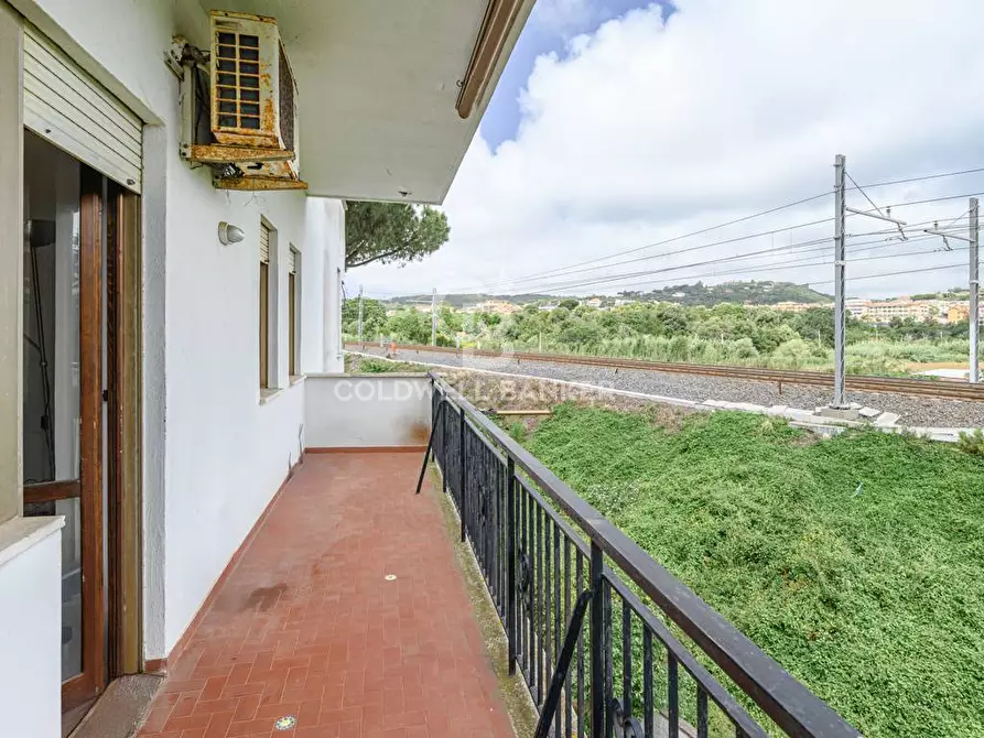 Immagine 12 di Appartamento in vendita  in Via Castelsecco 1 a Santa Marinella