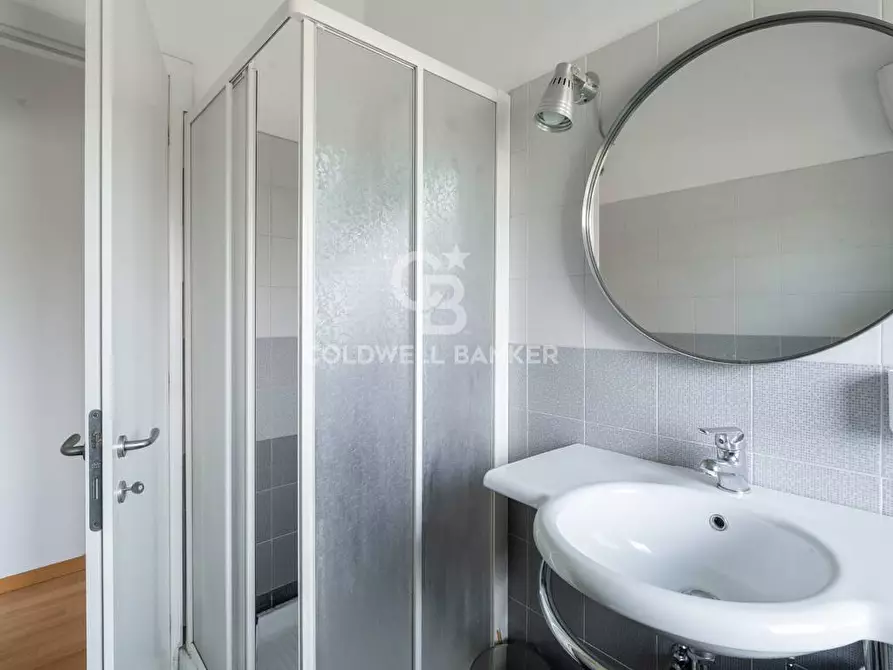 Immagine 19 di Appartamento in vendita  in Via Castelsecco 1 a Santa Marinella