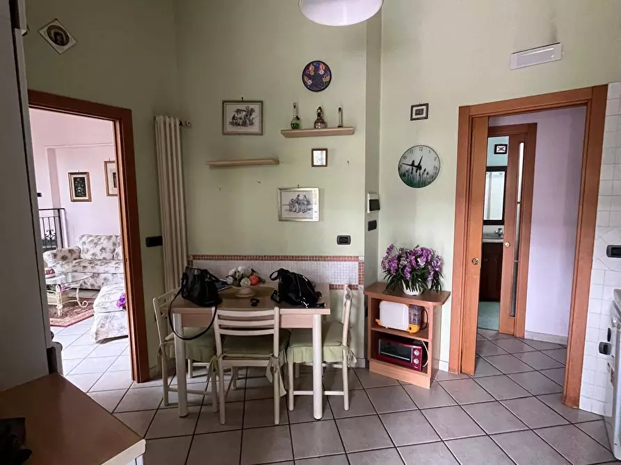 Immagine 5 di Appartamento in vendita  in via madonna della salute a Portici