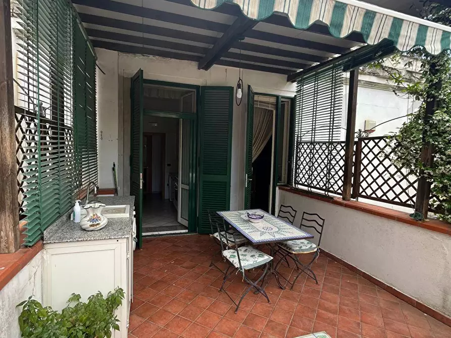 Immagine 3 di Appartamento in vendita  in via madonna della salute a Portici