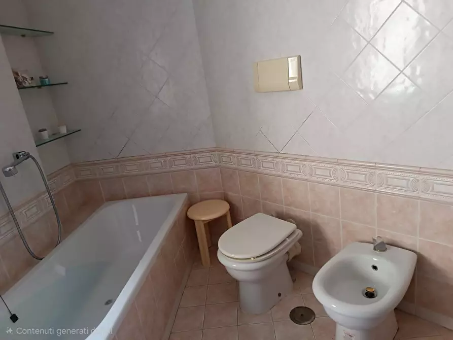 Immagine 10 di Appartamento in affitto  in Via Francesco Manzo 64 a Salerno