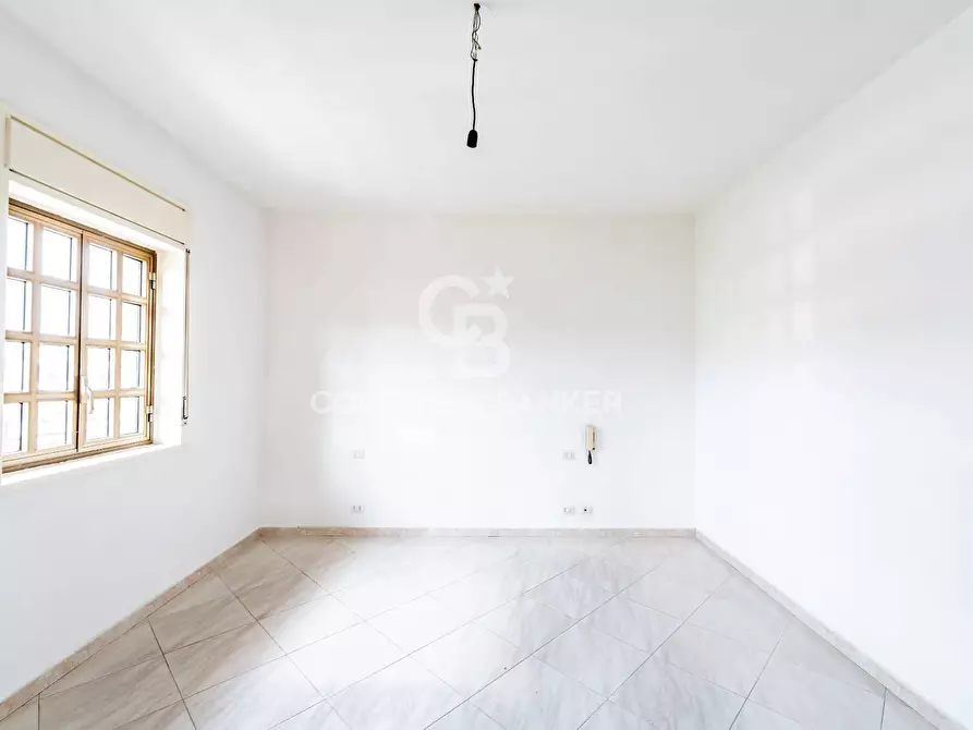 Immagine 8 di Palazzo in vendita  in Via Varese 12 a San Giovanni La Punta