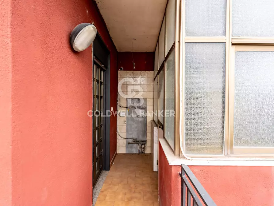 Immagine 20 di Palazzo in vendita  in Via Varese 12 a San Giovanni La Punta