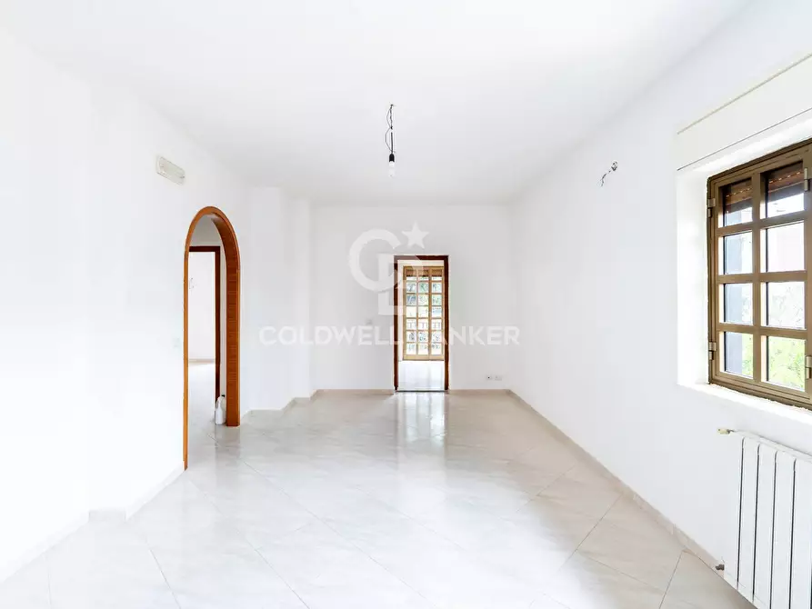 Immagine 40 di Palazzo in vendita  in Via Varese 12 a San Giovanni La Punta