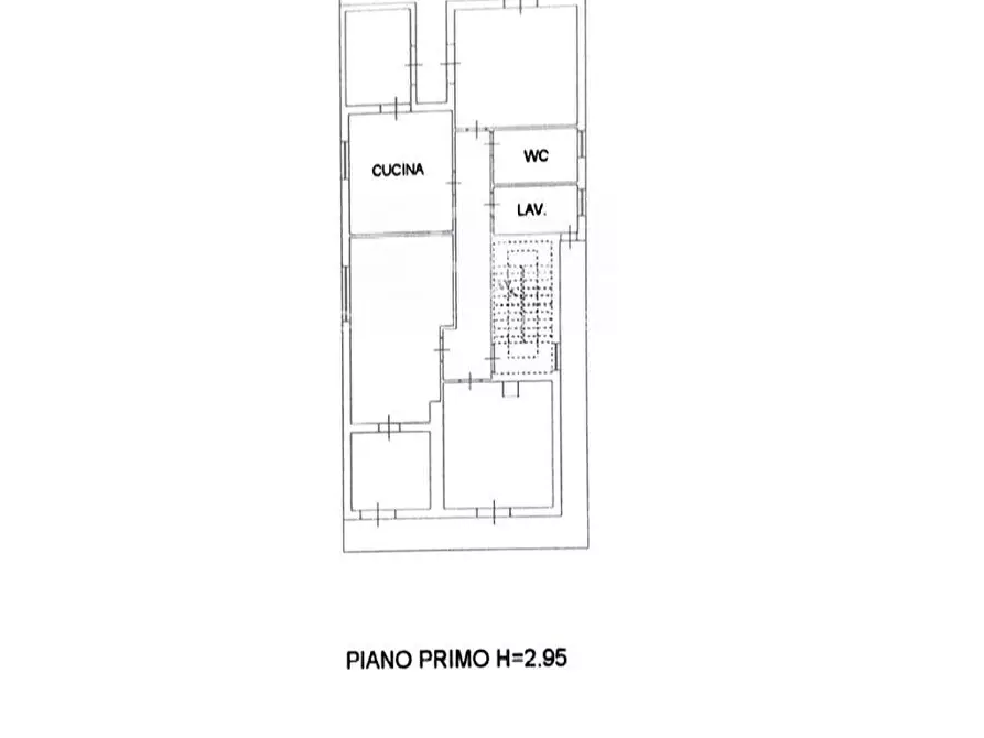Immagine 44 di Palazzo in vendita  in Via Varese 12 a San Giovanni La Punta