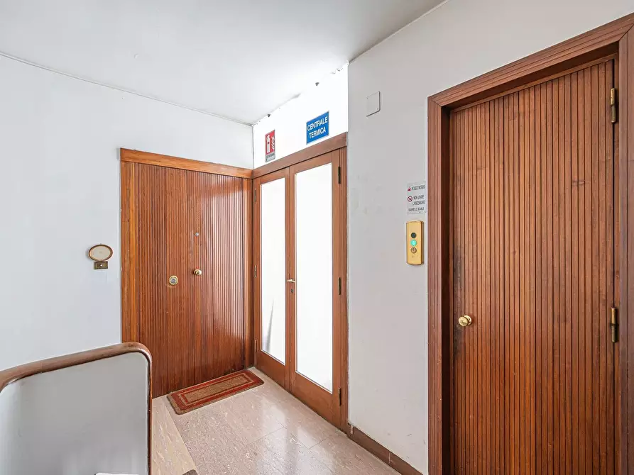 Immagine 31 di Appartamento in vendita  a Roma