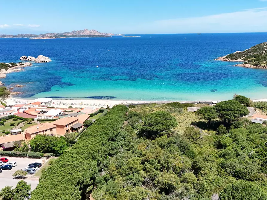 Immagine 1 di Villa in vendita  in Baia Sardinia VIA DEI PINI SNC a Aggius