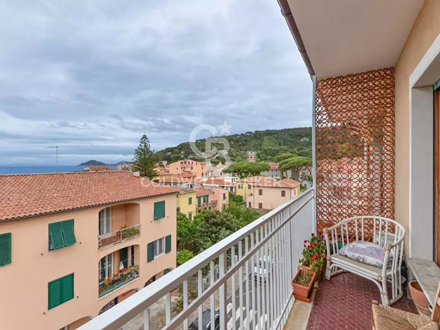 Immagine 4 di Appartamento in vendita  in Via del Toro a Marciana Marina