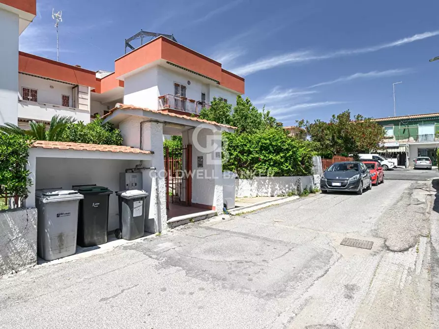 Immagine 1 di Appartamento in vendita  in Via U. Foscolo 2 a Santa Marinella