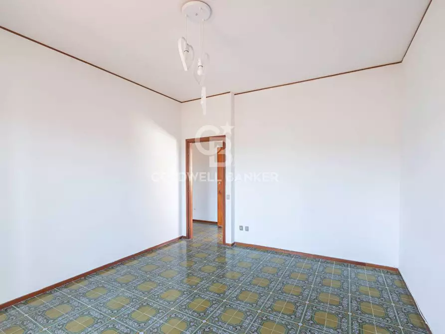 Immagine 13 di Appartamento in vendita  in Via U. Foscolo 2 a Santa Marinella
