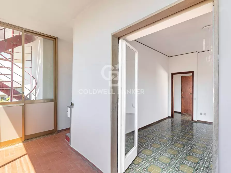 Immagine 14 di Appartamento in vendita  in Via U. Foscolo 2 a Santa Marinella