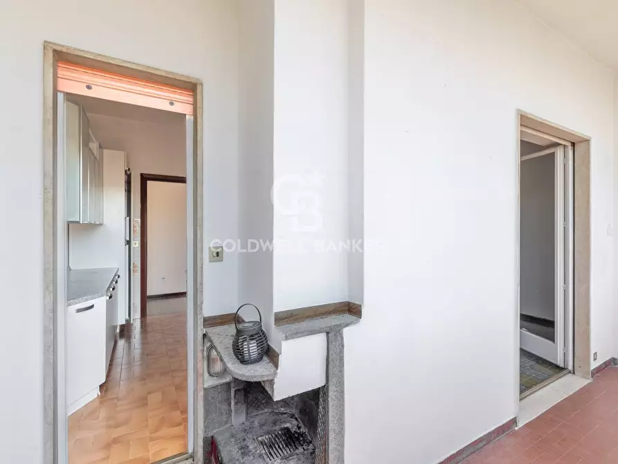 Immagine 17 di Appartamento in vendita  in Via U. Foscolo 2 a Santa Marinella