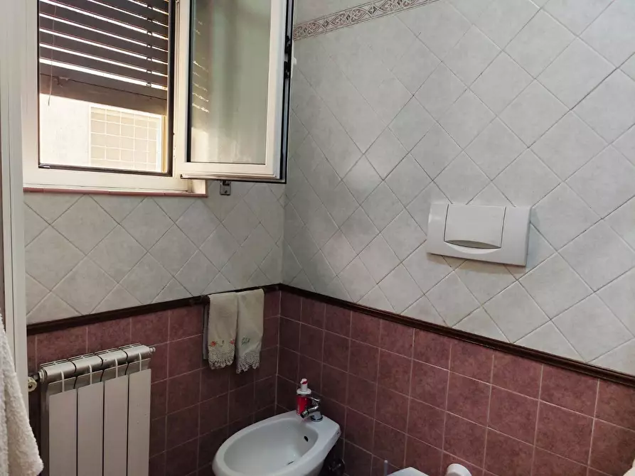 Immagine 11 di Appartamento in vendita  in VIA PIEVE FOSCIANA 93 a Roma