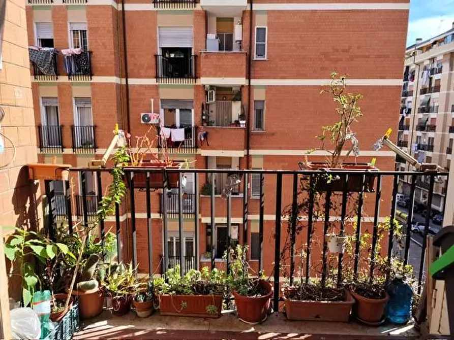 Immagine 1 di Appartamento in vendita  in VIA PIEVE FOSCIANA 93 a Roma