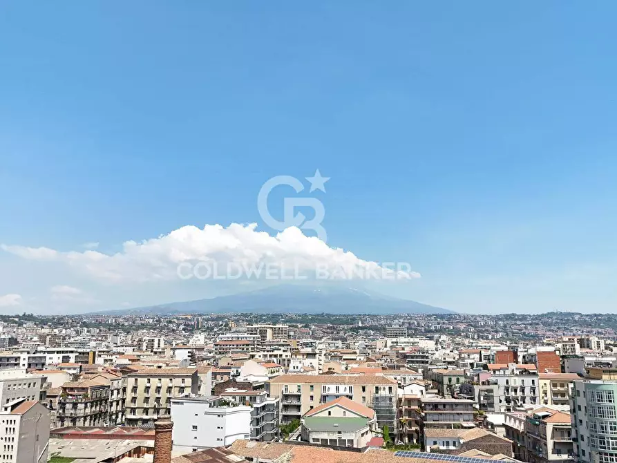 Immagine 2 di Appartamento in vendita  in Via Scuto Costarelli 56 a Catania