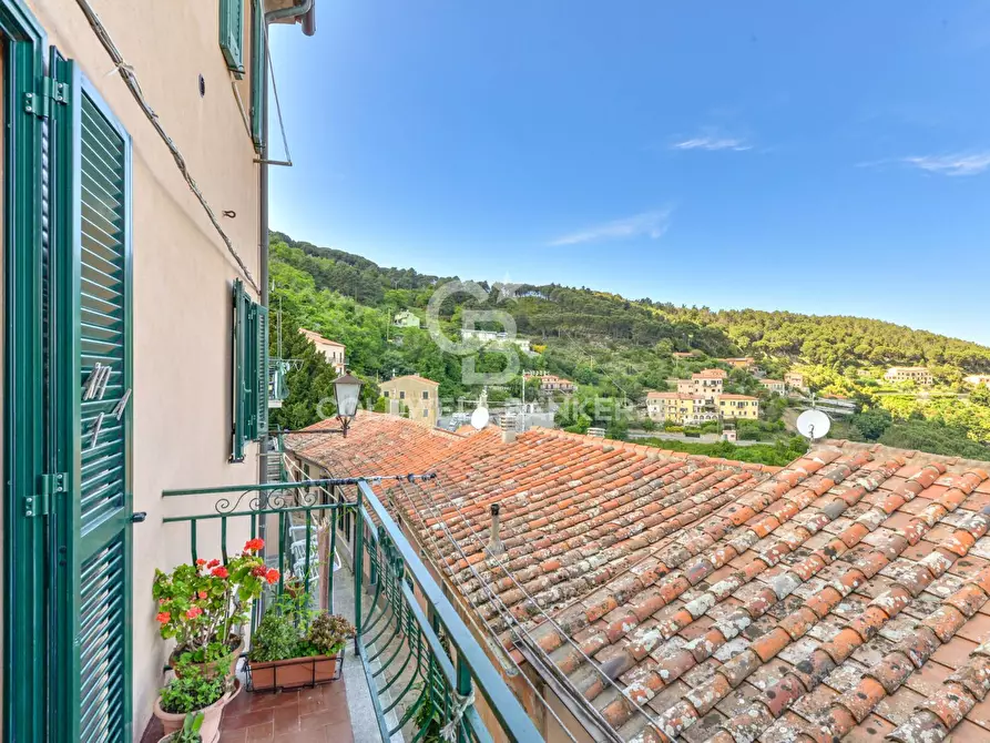 Immagine 4 di Appartamento in vendita  in Via Santa Croce a Marciana