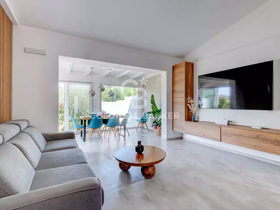 Immagine 7 di Villa in vendita  in Loc. Schiopparello a Portoferraio