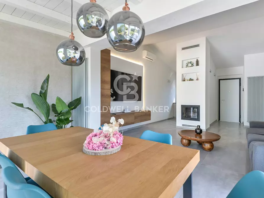 Immagine 6 di Villa in vendita  in Loc. Schiopparello a Portoferraio
