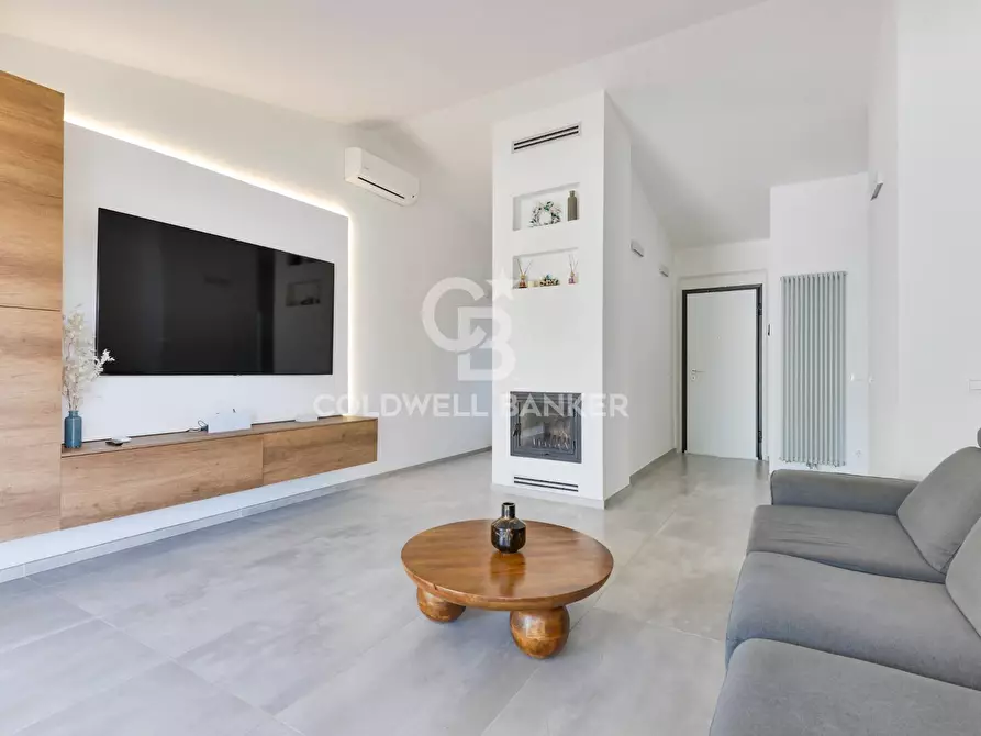 Immagine 8 di Villa in vendita  in Loc. Schiopparello a Portoferraio