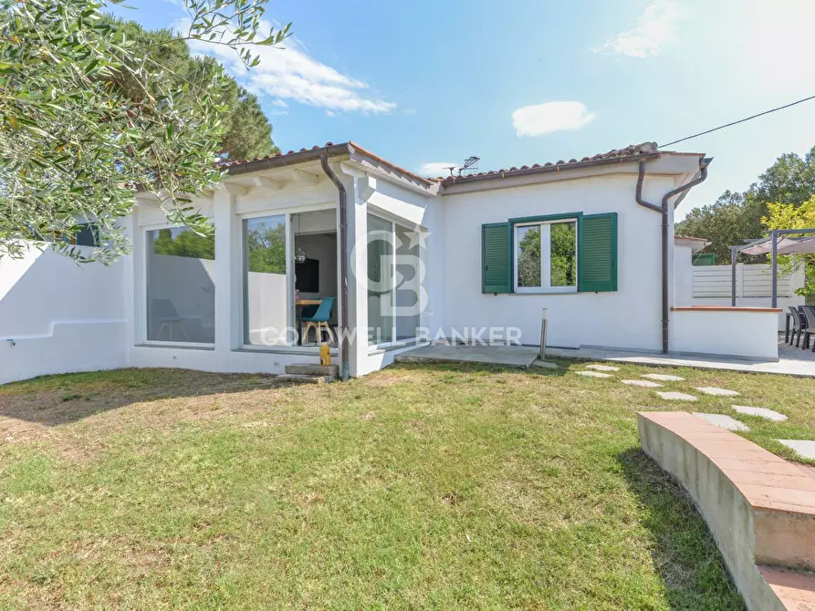 Immagine 28 di Villa in vendita  in Loc. Schiopparello a Portoferraio