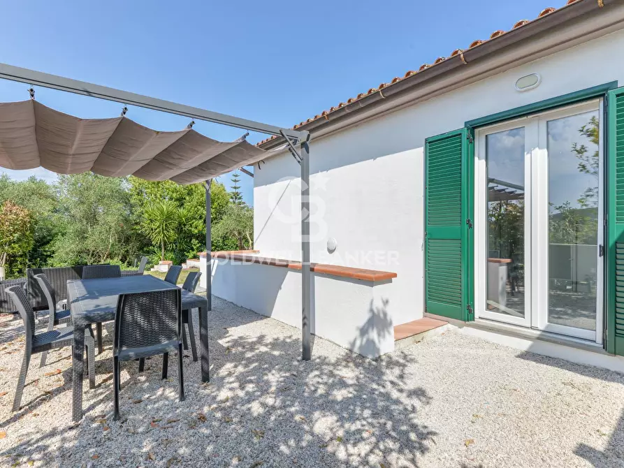 Immagine 30 di Villa in vendita  in Loc. Schiopparello a Portoferraio