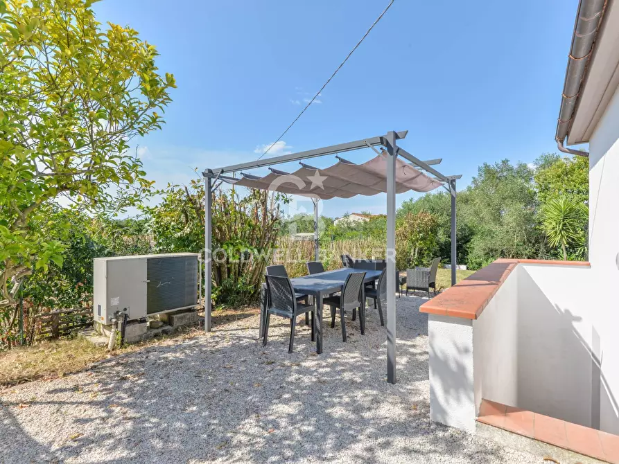 Immagine 32 di Villa in vendita  in Loc. Schiopparello a Portoferraio