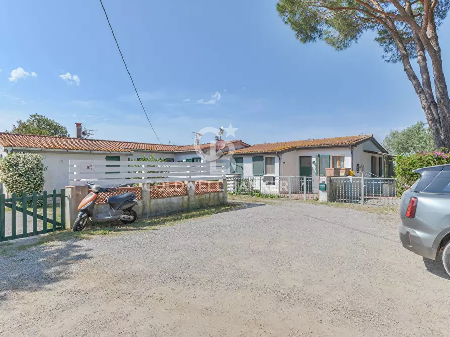 Immagine 36 di Villa in vendita  in Loc. Schiopparello a Portoferraio