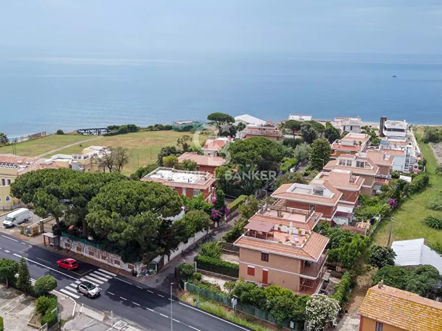 Immagine 71 di Villa in vendita  in Via Aurelia 136c a Santa Marinella