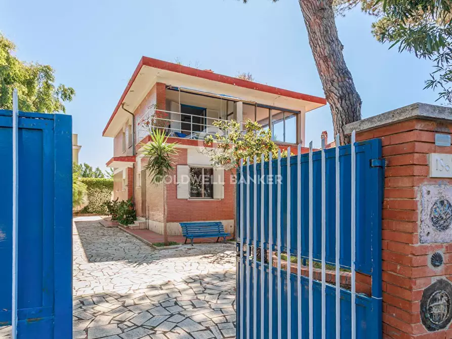 Immagine 68 di Villa in vendita  in Via Aurelia 136c a Santa Marinella