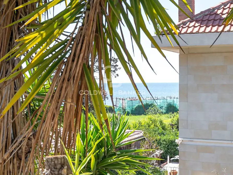 Immagine 40 di Villa in vendita  in Via Aurelia 136c a Santa Marinella