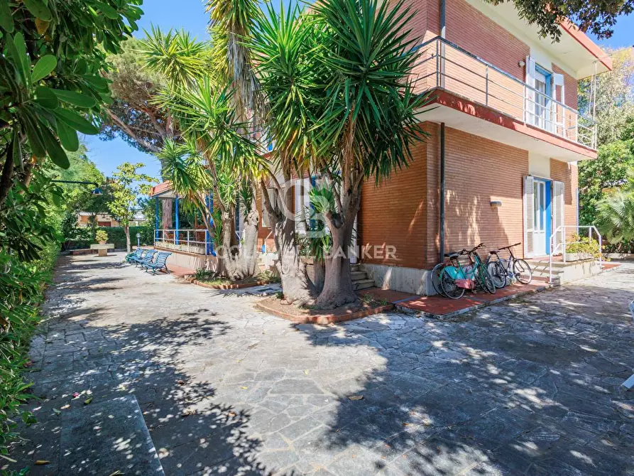 Immagine 67 di Villa in vendita  in Via Aurelia 136c a Santa Marinella