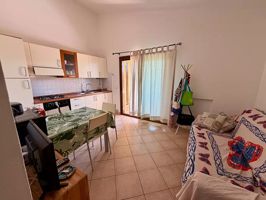 Immagine 8 di Appartamento in vendita  in VIA DEL TIMO Murta Maria Porto Istana 8 a Olbia