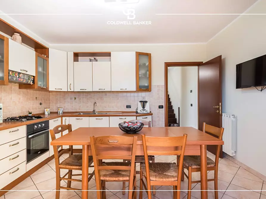 Immagine 4 di Appartamento in vendita  in Via Vincenzo Messina 41 a Ciampino