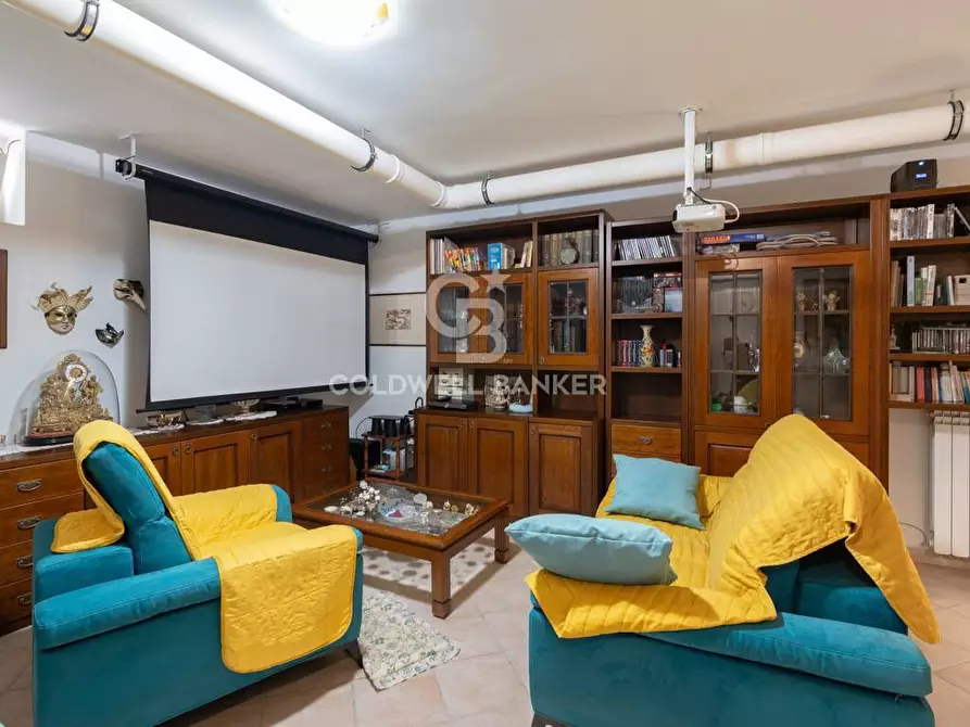 Immagine 15 di Appartamento in vendita  in Via Delle Colonie 57 a Santa Marinella
