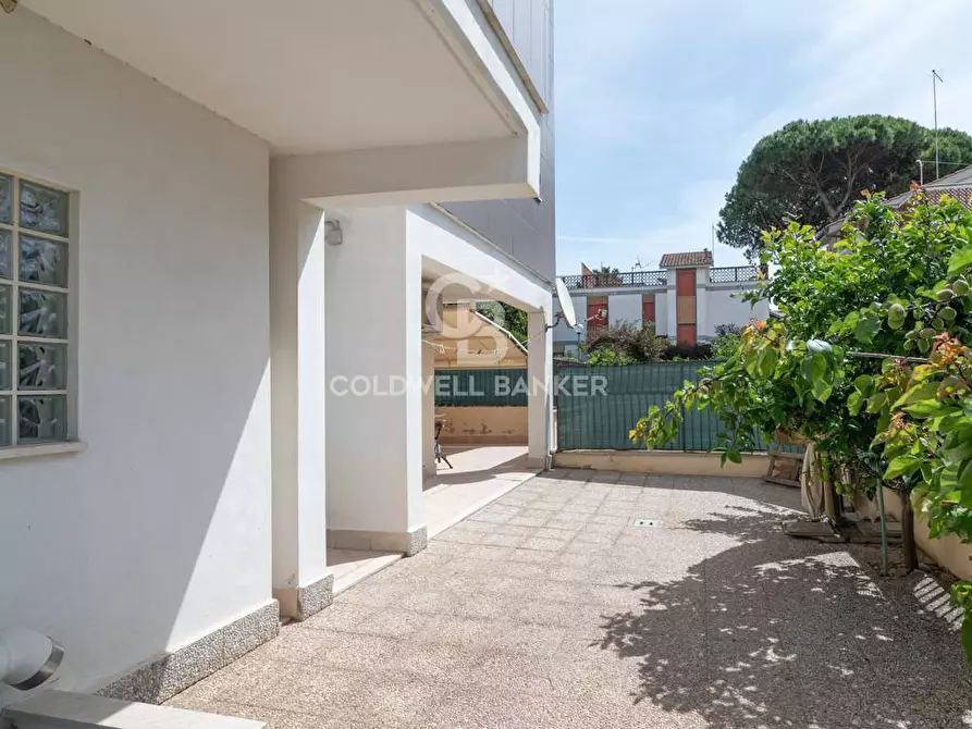 Immagine 22 di Appartamento in vendita  in Via Delle Colonie 57 a Santa Marinella