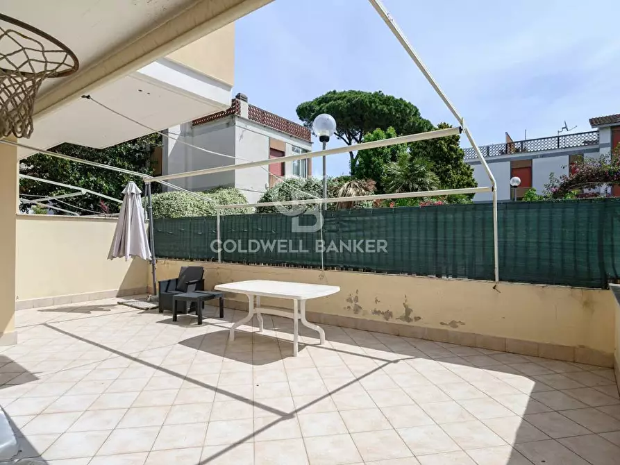 Immagine 28 di Appartamento in vendita  in Via Delle Colonie 57 a Santa Marinella