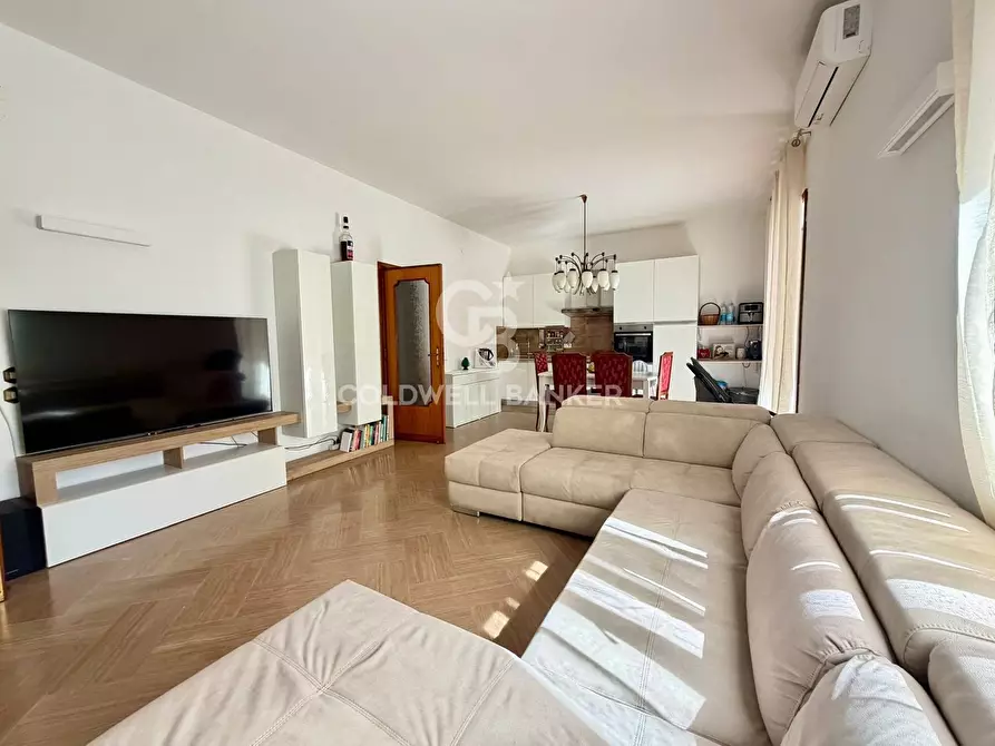 Immagine 5 di Appartamento in vendita  in Viale Teracati 142 a Siracusa