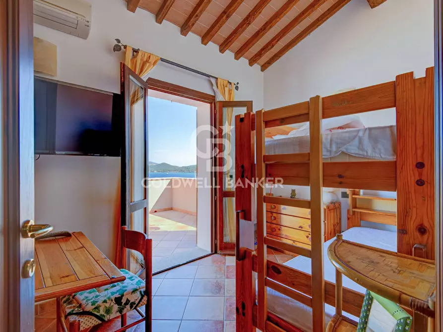 Immagine 19 di Villa in vendita  in Via della Regina a Portoferraio