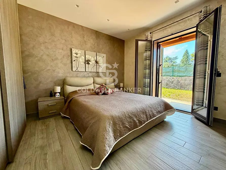 Immagine 12 di Villa in vendita  in Via Arrigo Boito 7 a Pedara