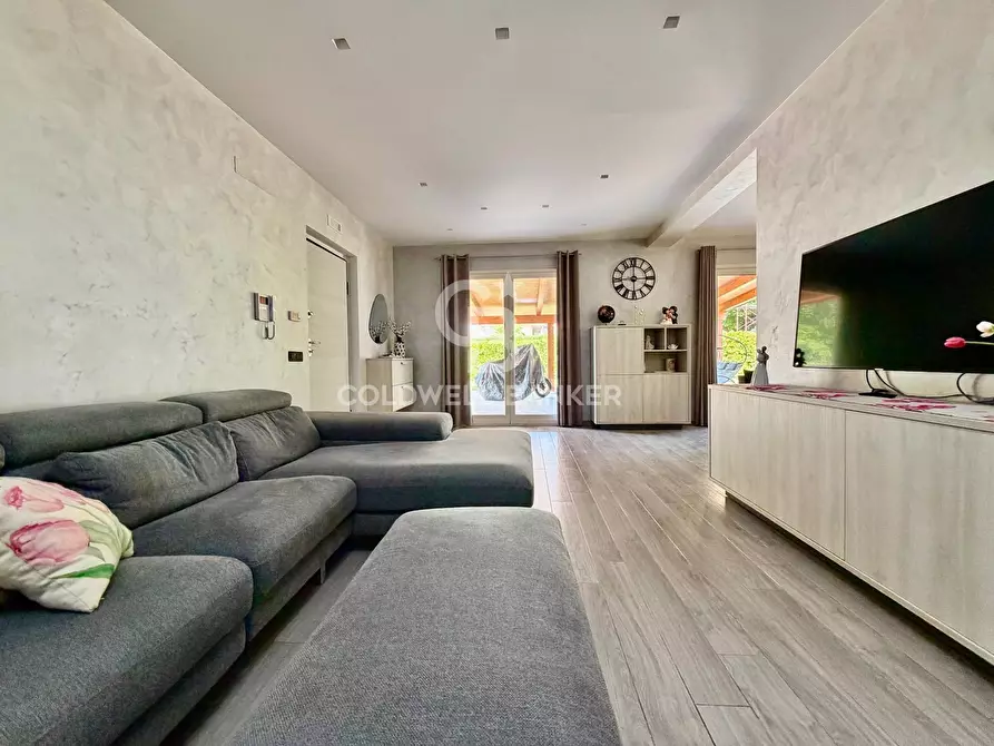 Immagine 9 di Villa in vendita  in Via Arrigo Boito 7 a Pedara