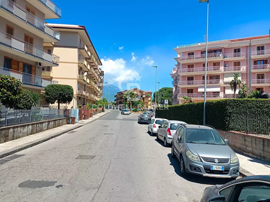 Immagine 2 di Appartamento in vendita  in via cervo 19 a Acireale