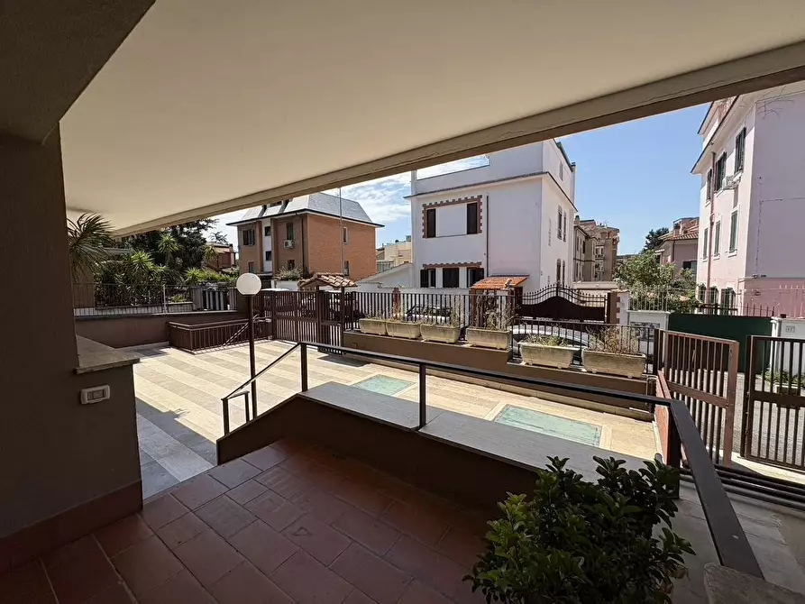 Immagine 4 di Attico in vendita  in Via Ilario Alibrandi 18 a Roma