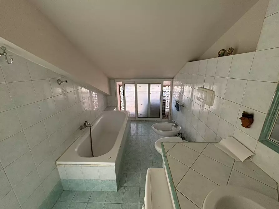 Immagine 34 di Attico in vendita  in Via Ilario Alibrandi 18 a Roma