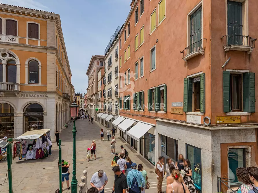 Immagine 42 di Appartamento in affitto  in Calle Larga San Marco - San Marco 2090 a Venezia