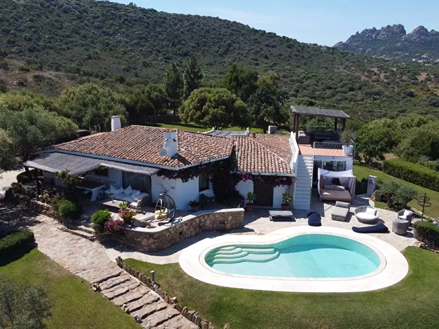 Immagine 2 di Villa in affitto  in via Li Petri a Olbia