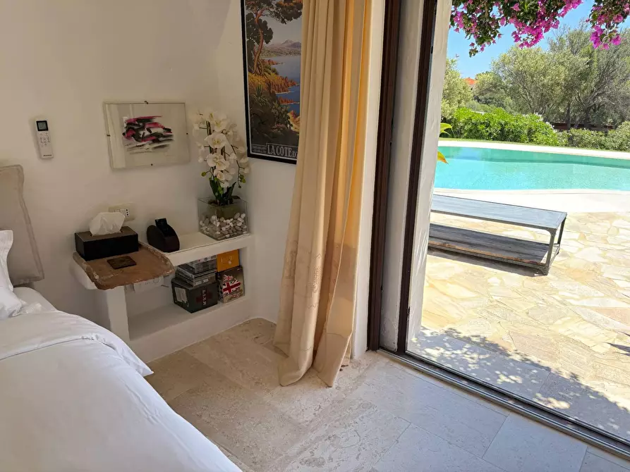 Immagine 21 di Villa in affitto  in via Li Petri a Olbia