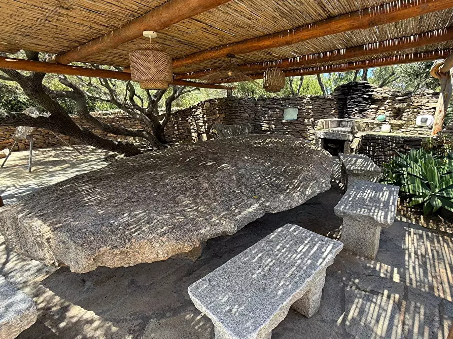 Immagine 37 di Villa in affitto  in via Li Petri a Olbia