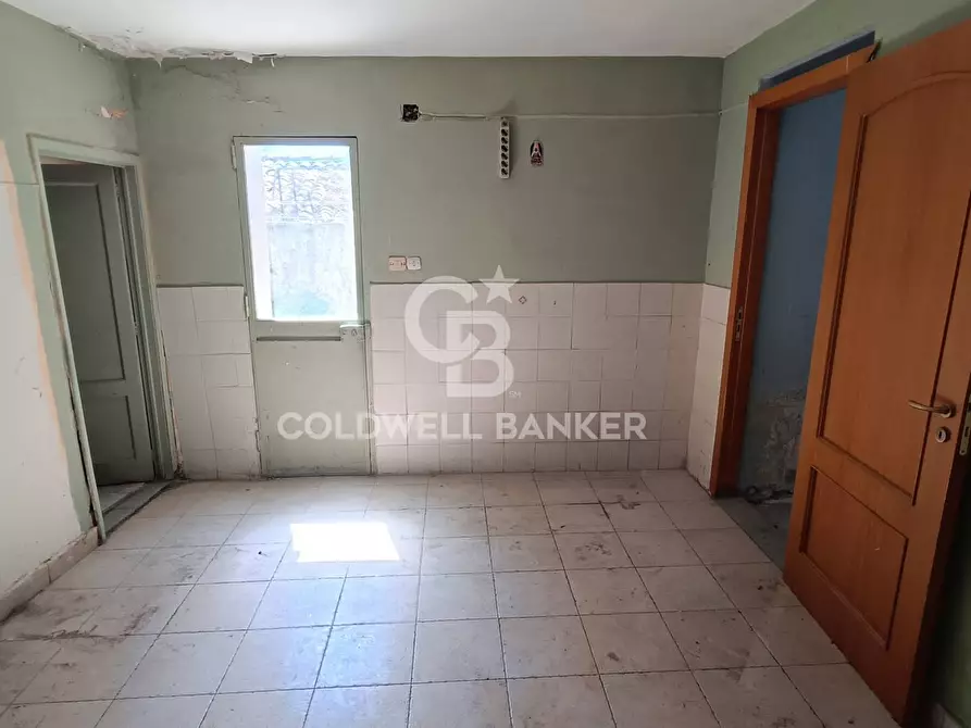Immagine 10 di Casa indipendente in vendita  in Via Roma 119 a Aci Catena